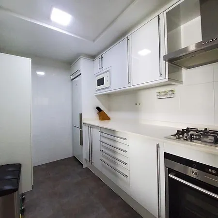 Apartmán Espacioso, Centrico Y Cercano A La Playa. *