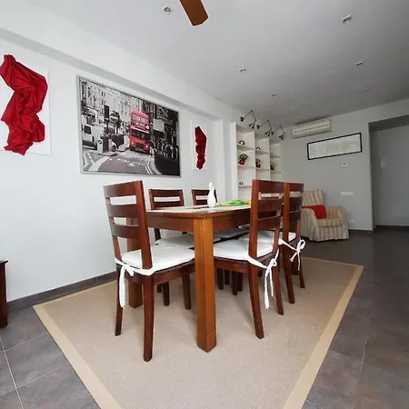 Espacioso, Centrico Y Cercano A La Playa. Apartmán Sitges